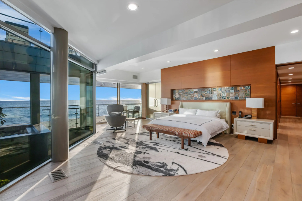 Malibu Glass Estate in Malibu, Malibu
