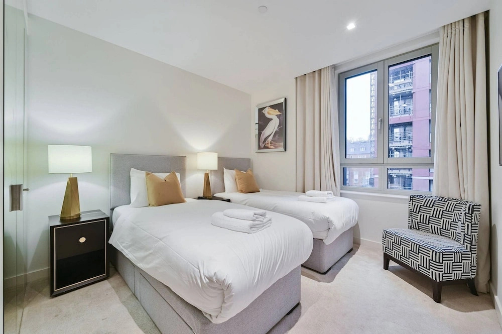 Spacious 3-bedroom Apartment in Central London
