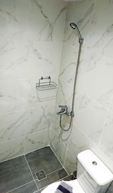 Monad Apartments Karaoli