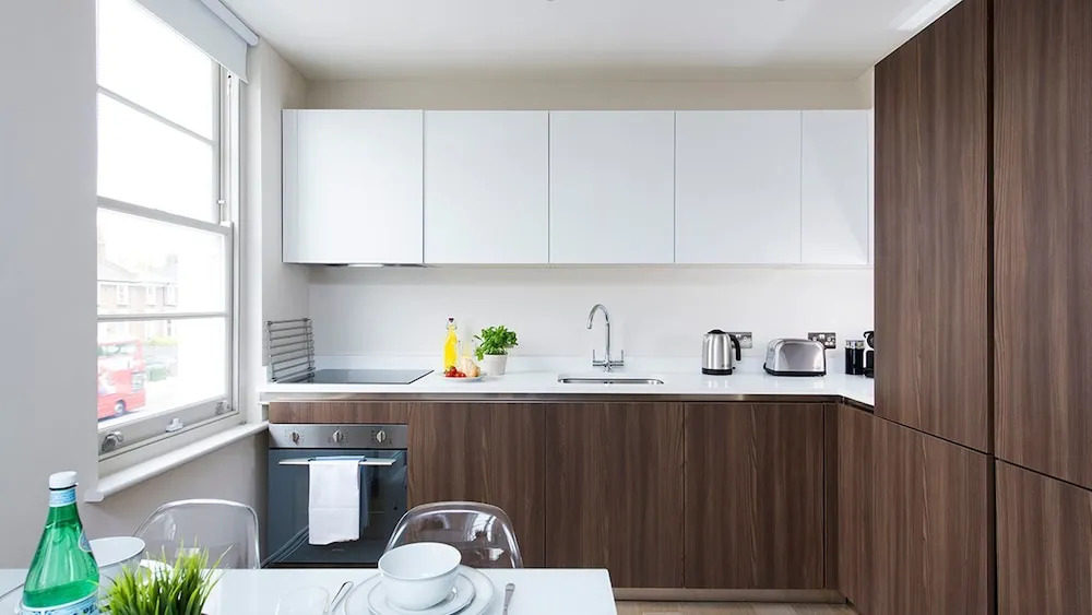 Bright and Modern 1BR flat in West London