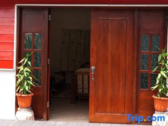 Voon Cottages@Pinjistation | Private Pool | 10pax