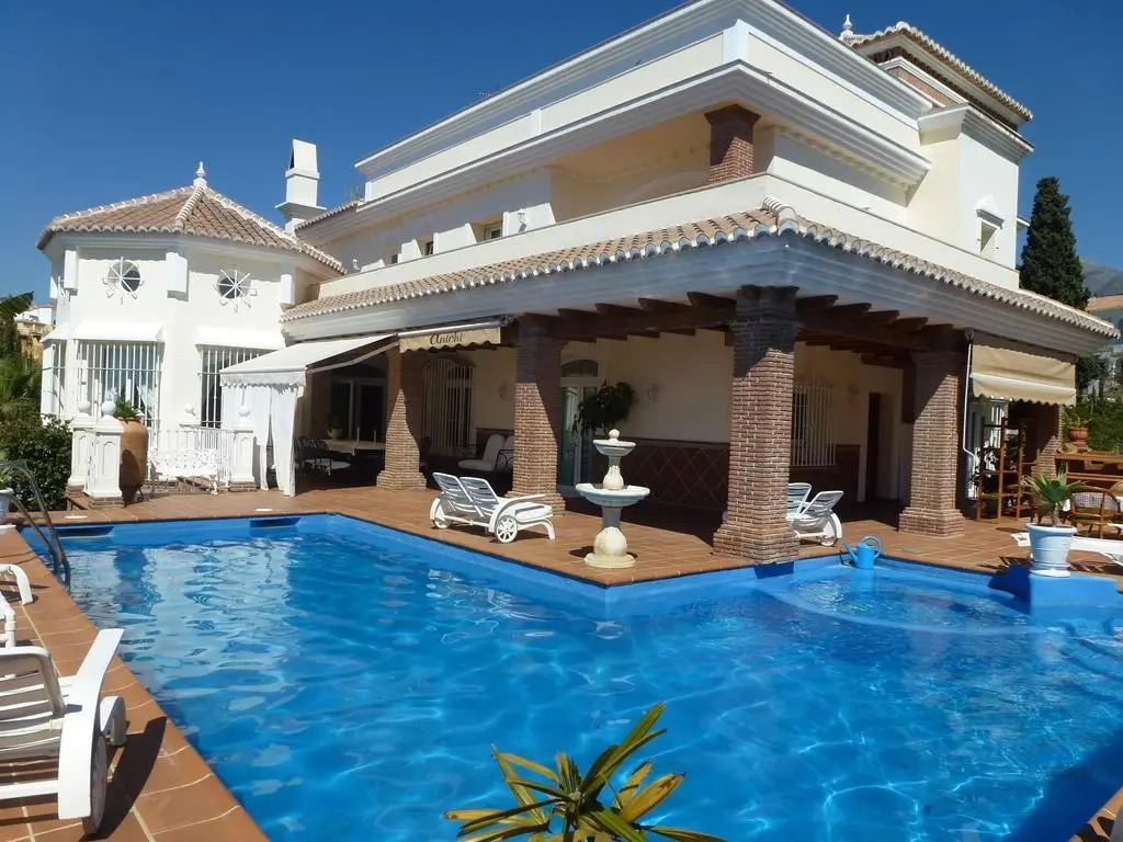 Villa Pergola Luxury B&B