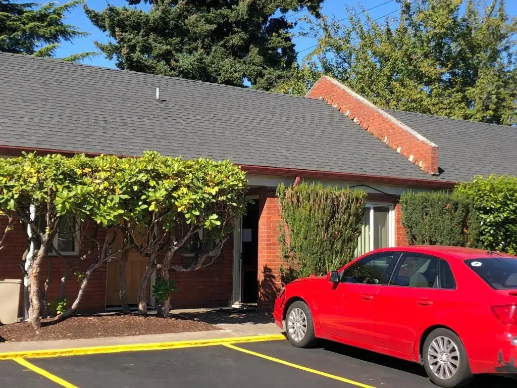 Monticello Motel