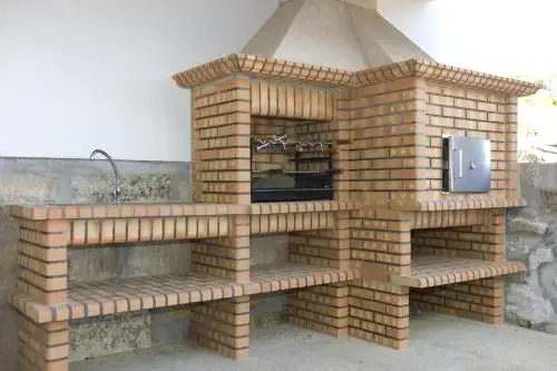 Casa de Cambres - by RowdHouses