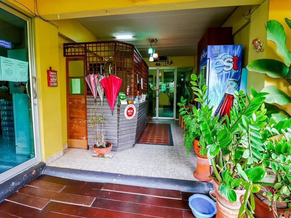 NIDA Rooms Min Buri 6 Floating Market