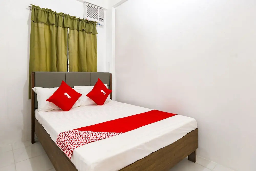OYO 736 Jade Apartelle
