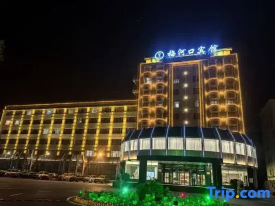 Meihekou Hotel