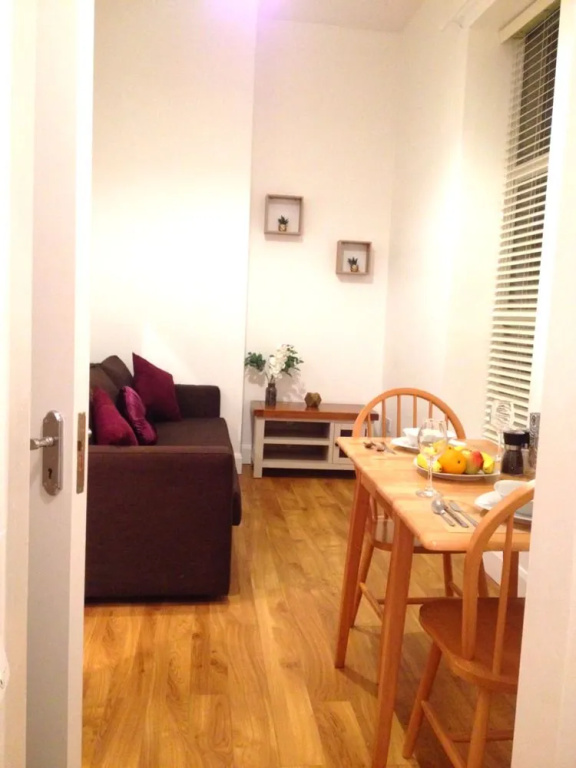 StayIreland Charles Street Apt 3