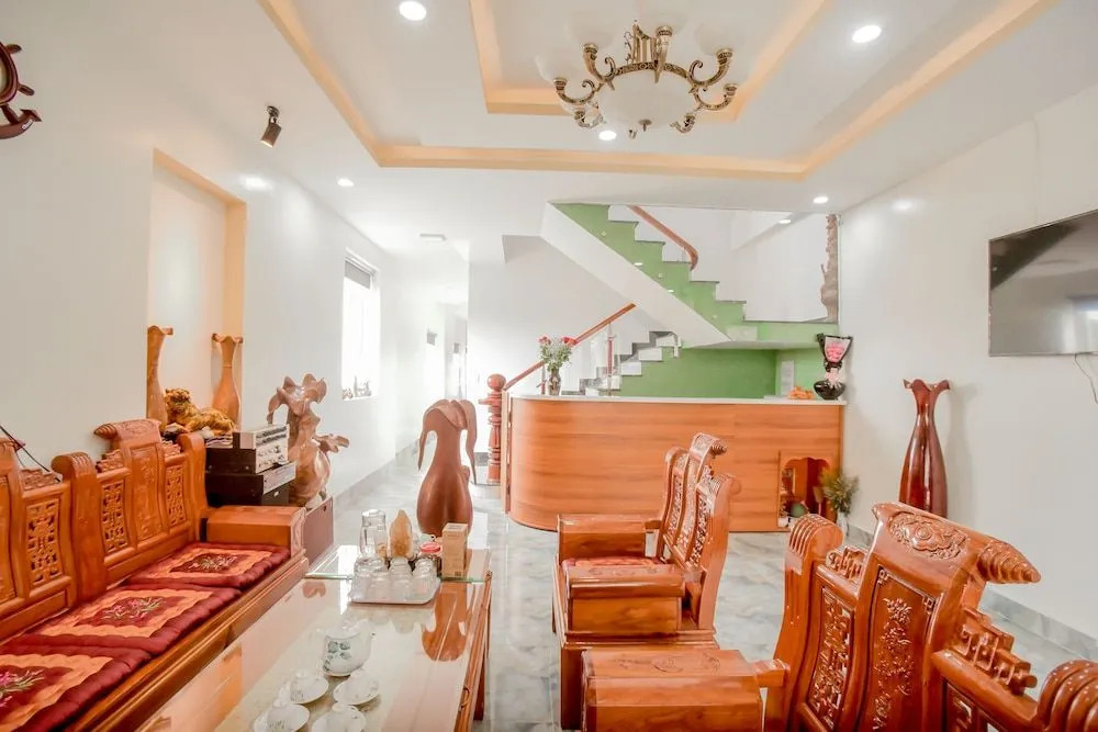 Chu Nguyen Hotel