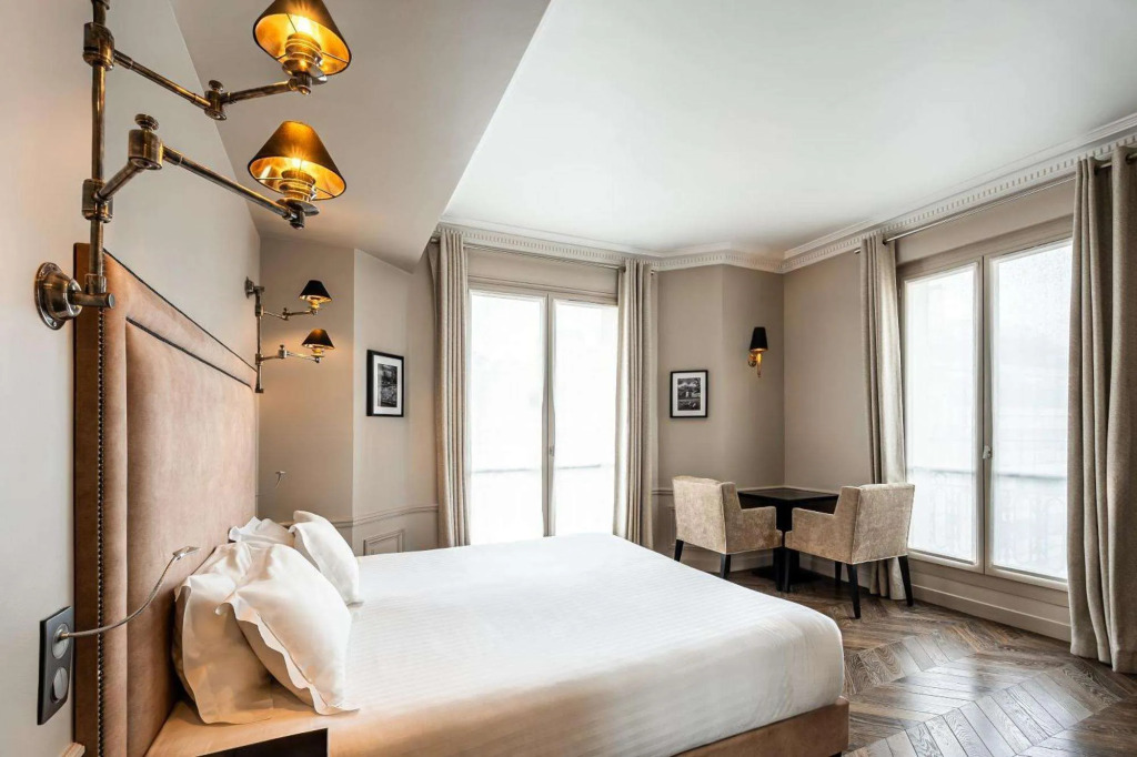 Hôtel Saint-Louis - Jardin du Luxembourg