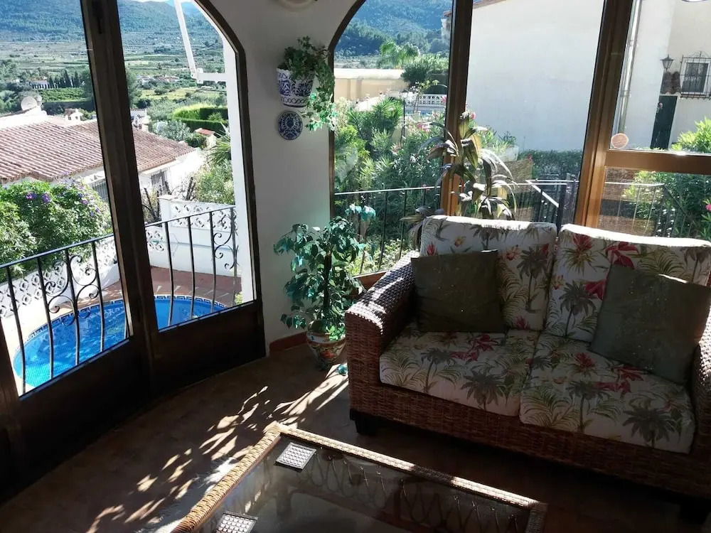 Spanish Villa in Stunning Location - Jalon Valley