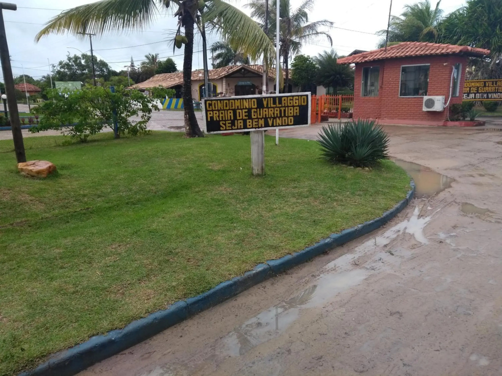 Casa de praia no Condomínio Guaratiba, Prado-BA