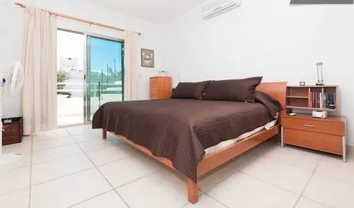 Condo Cristinaby Hbm
