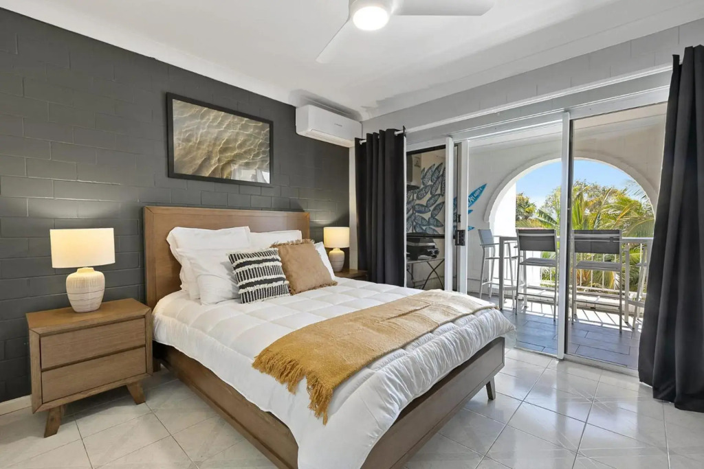21 The Islander Resort