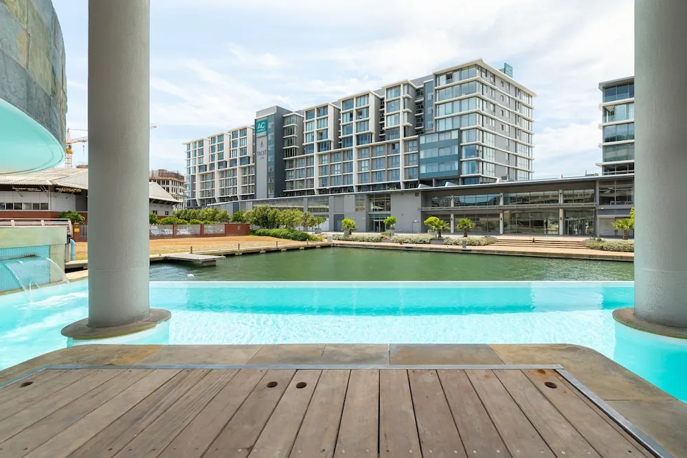 Canal Quays Apartments