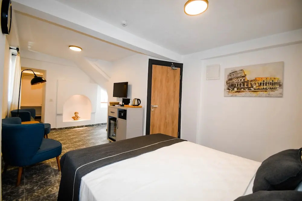 Swan Boutique Hotel