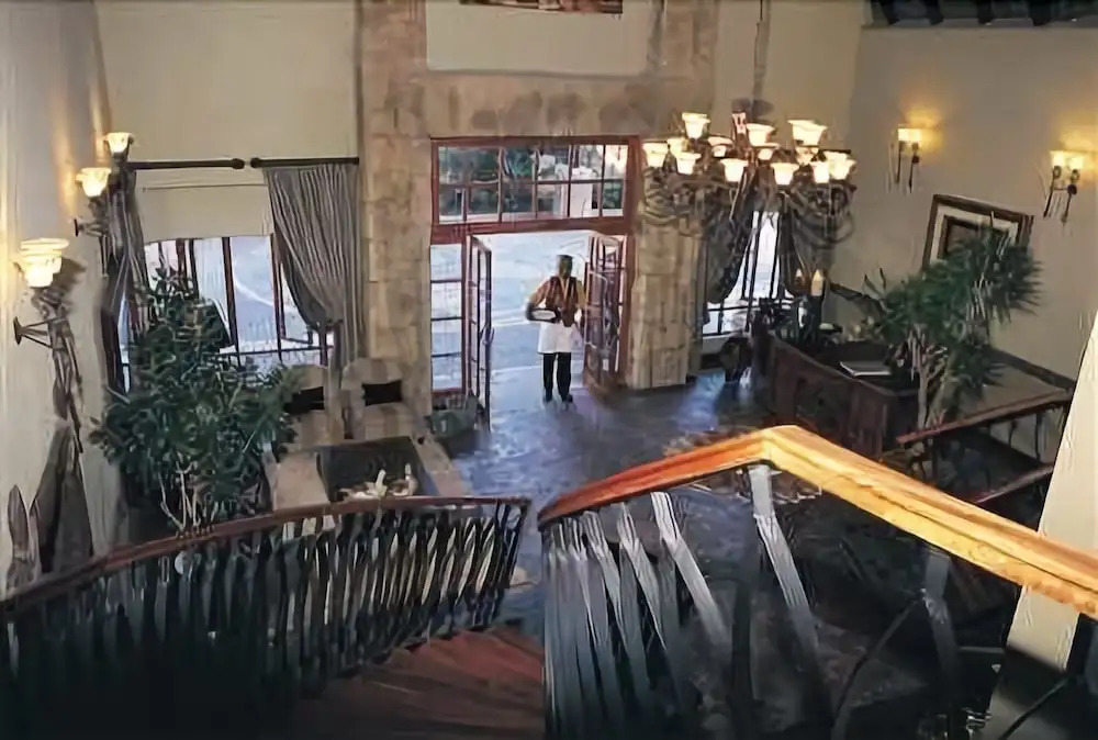 Witwater Safari Lodge & Spa