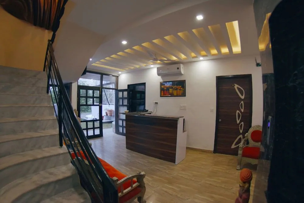 Paheli Palace