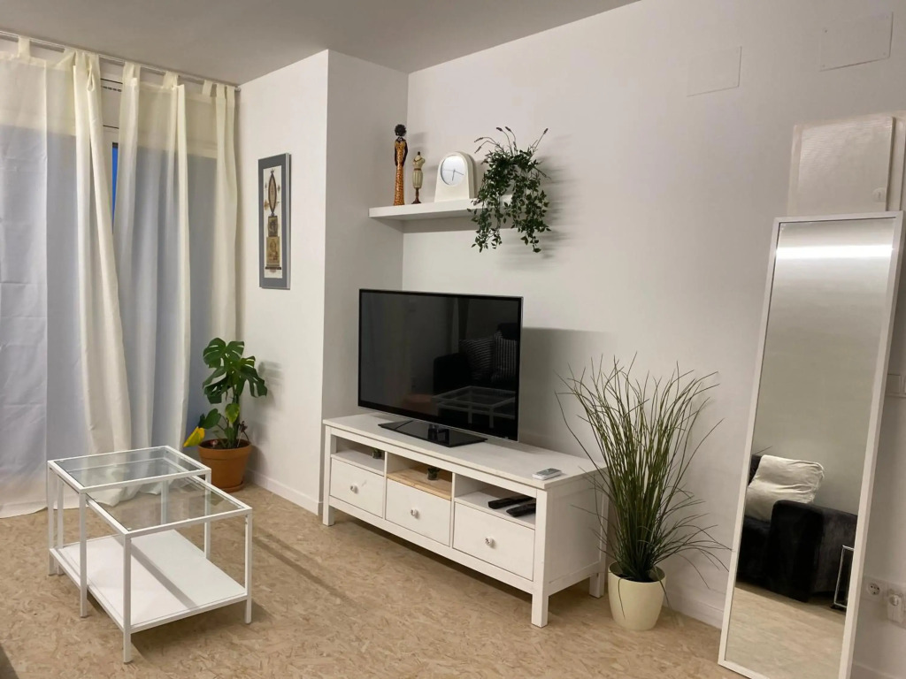 JASALPI único apartamento delante del Lago de Banyoles