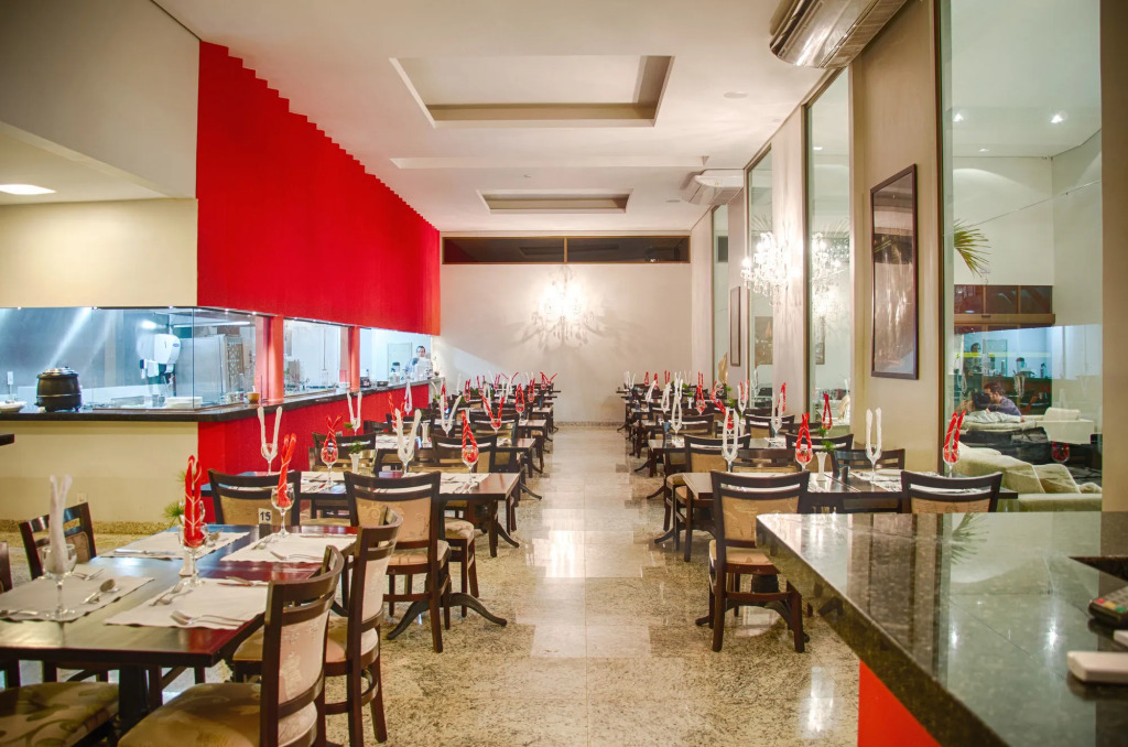 Hotel Girassol Plaza