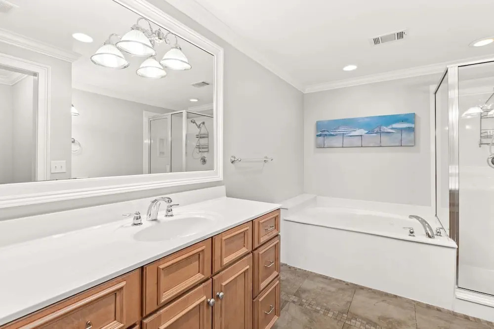 Brass Rail 220 Tybee Vacation Rentals