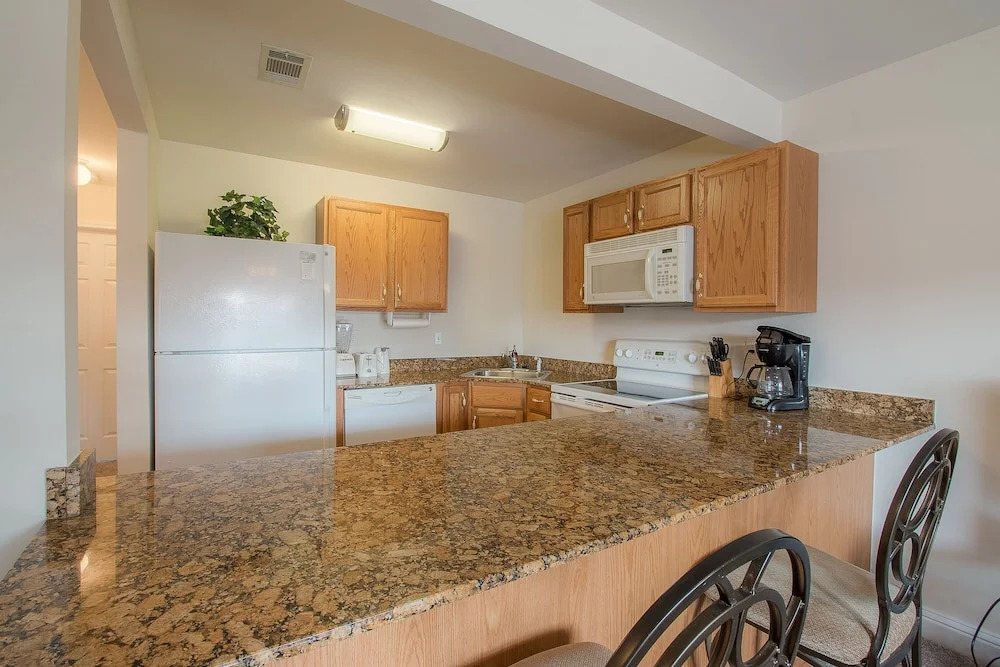 Oak Shores-Oak Shores 115
