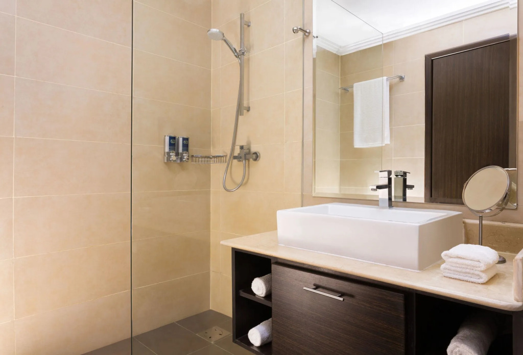 Отель Four Points By Sheraton Nairobi Hurlingham