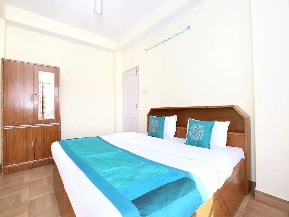 Shimla Regency Bharari by OYO Rooms