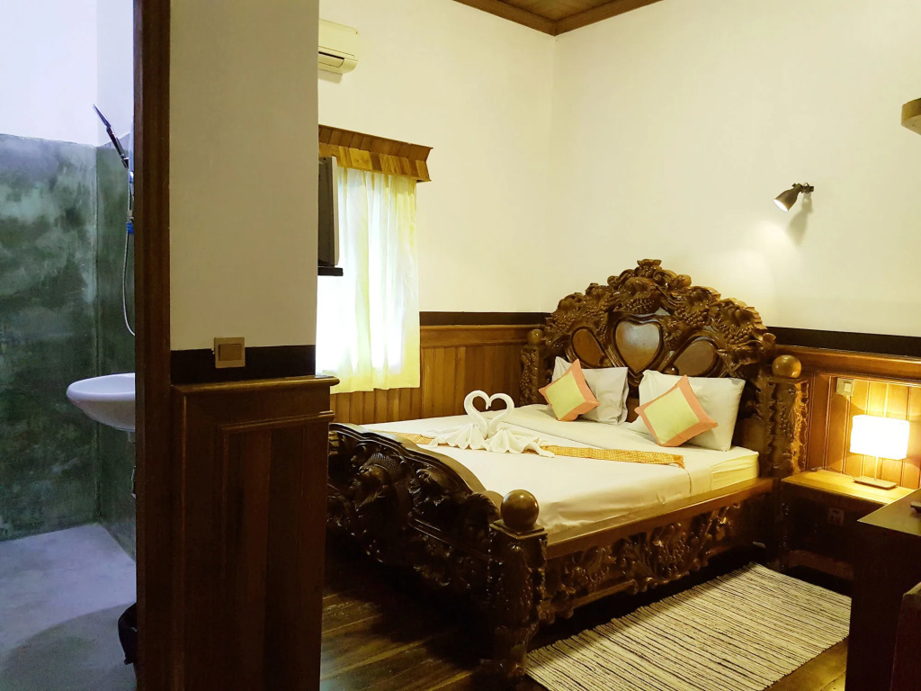 Sawasdee Angkor Villa