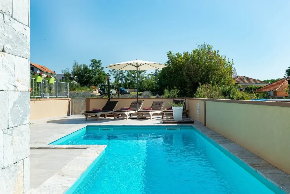 Villa "Luscinia"