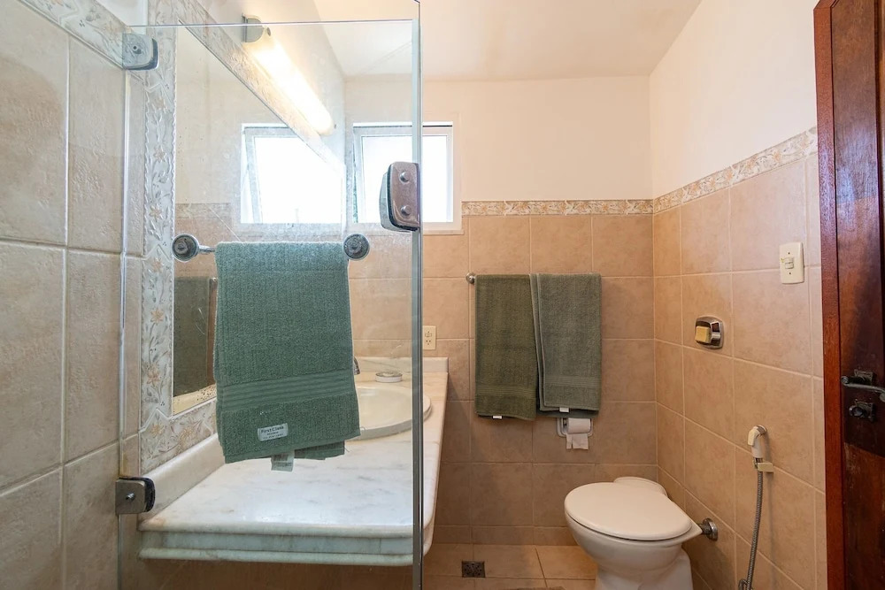 Magnífica casa com praia particular em Angra