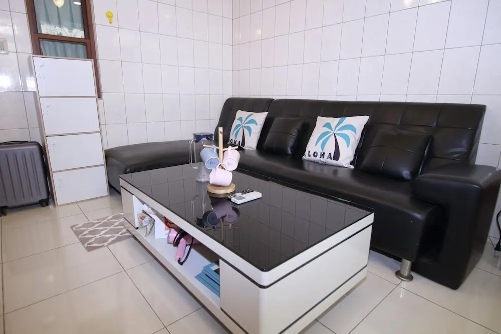 Good Man Hostel