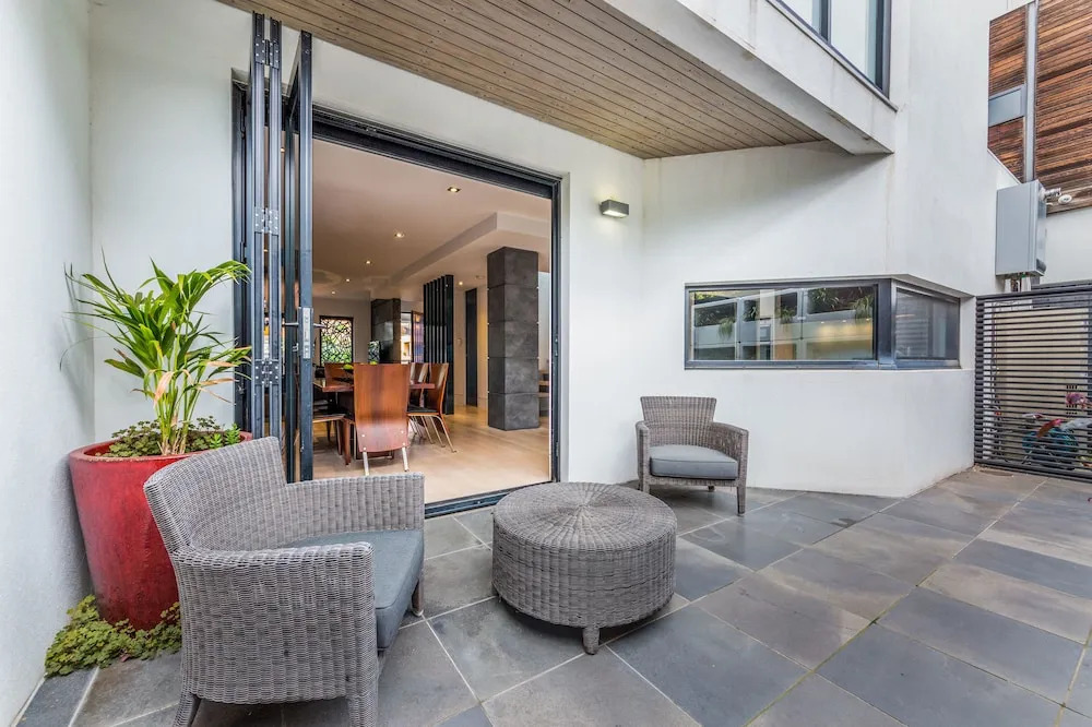 Luxury Designer Townhouse Parking