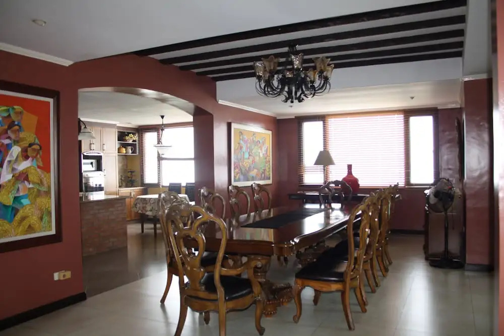 Tagaytay Home by StayHome Asia