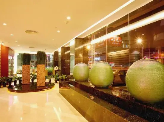 Hotel Brilliant（Quanzhou South Station Store）