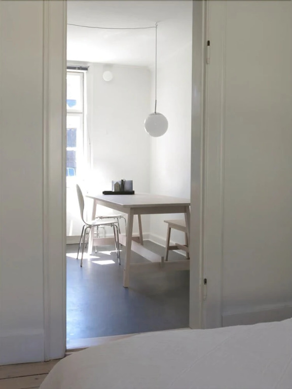 Apartment near Queen 1144 - 1