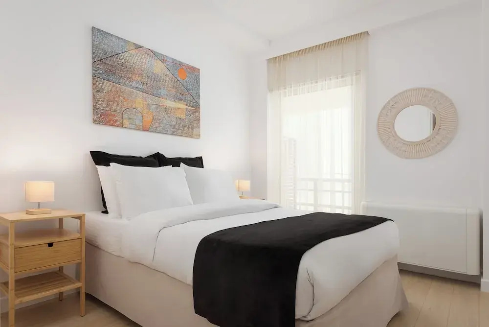 Vouliagmeni Serenity Residence