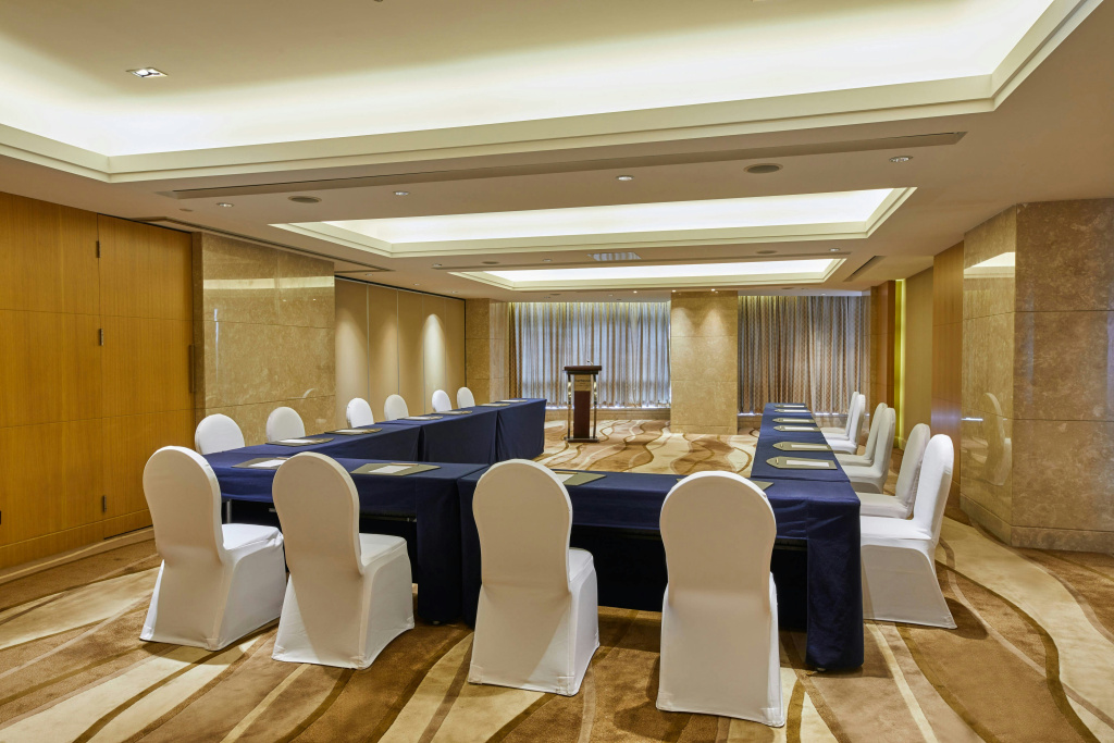 The Westin Nanjing Xuanwu Lake