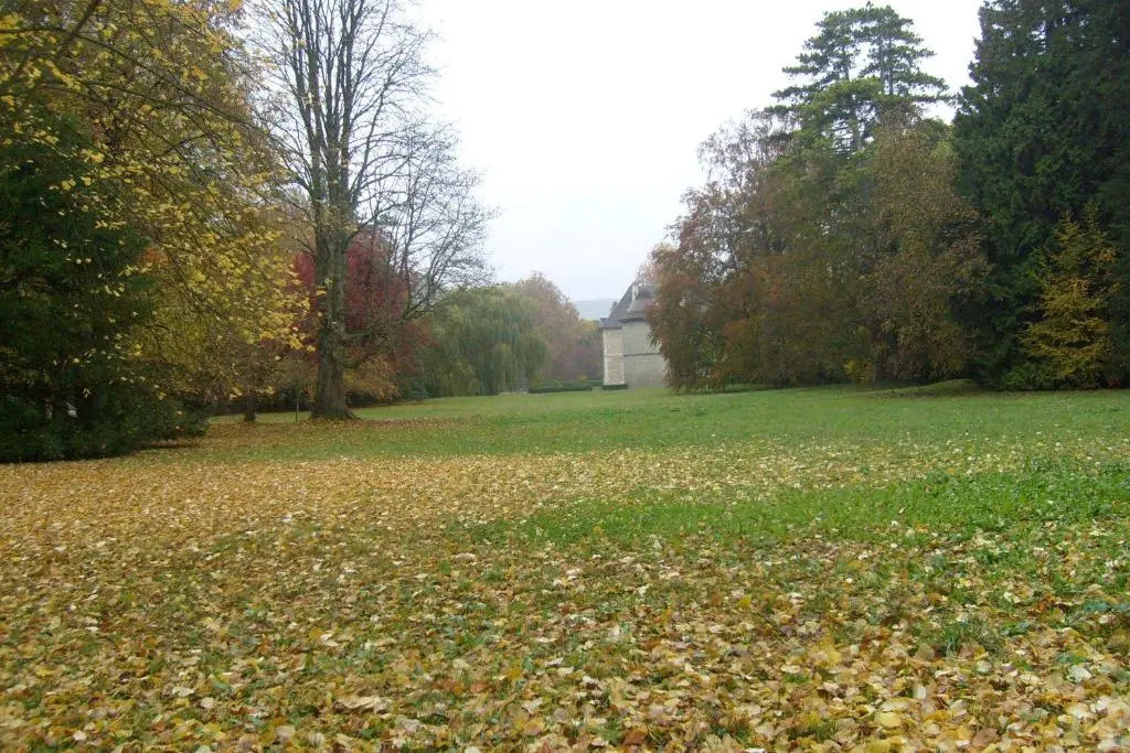 Château De Serrigny