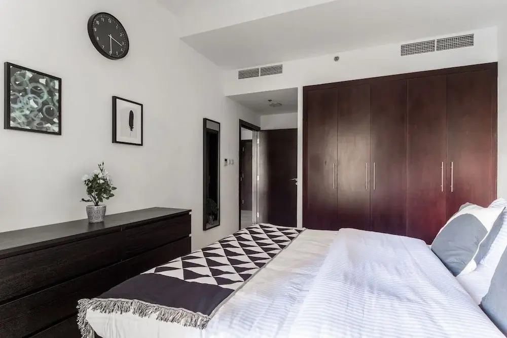 Spacious 1BR in Heart of JVC