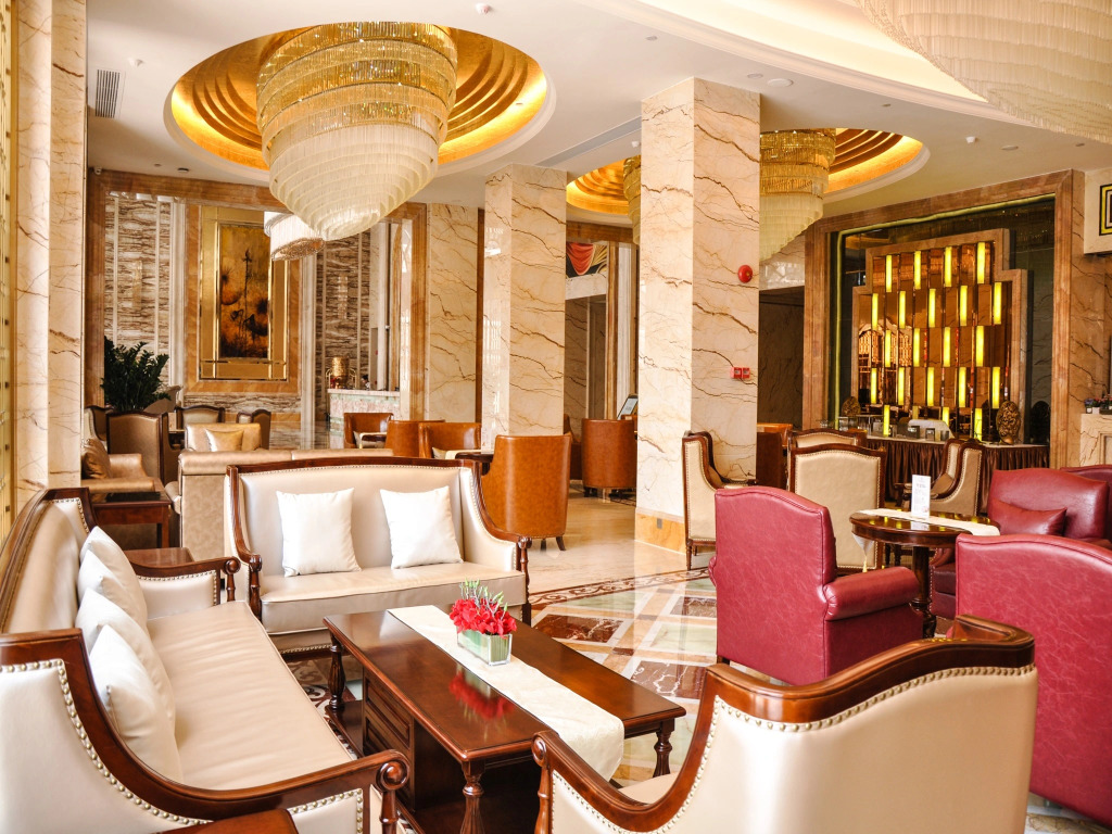 Kyle Caton Hotel