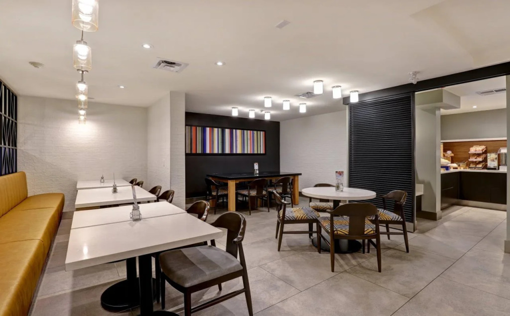 Holiday Inn Express Whitby Oshawa by IHG