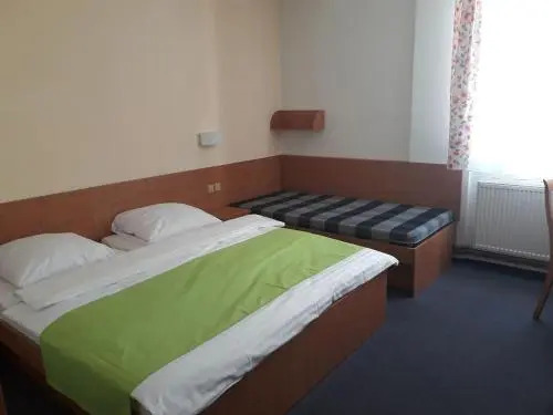 Hotel Eden