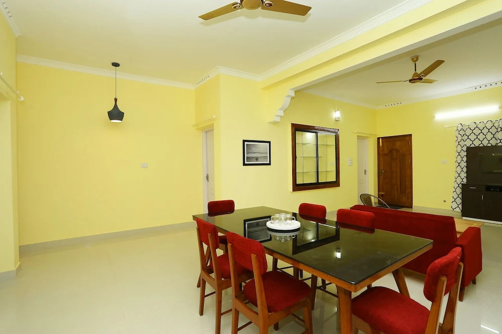 OYO Home 28030 Lively Stay