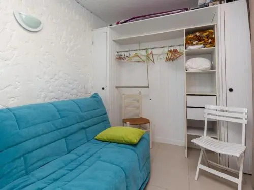 Studio en Duplex sous la Pinède et Proche de la Plage - FR-1-239-394
