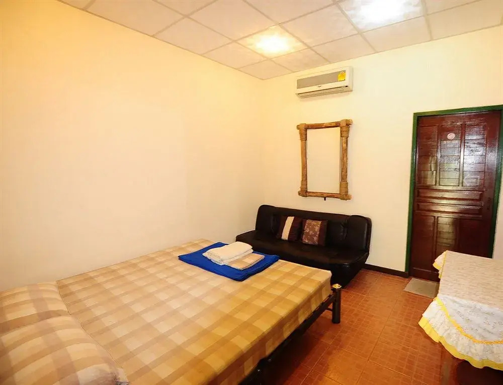 Sukhothai Guest House