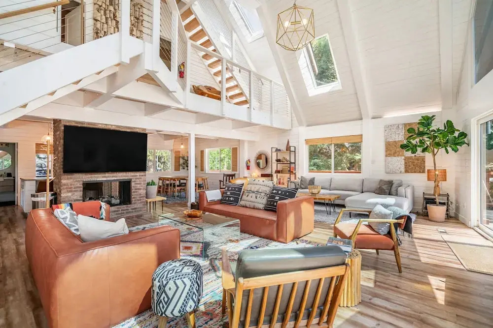 Oak and Luna by Avantstay Beautiful Big Bear Home w Hot Tub Home Theatre Ping Pong