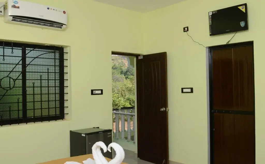 Lalit Royal guest house