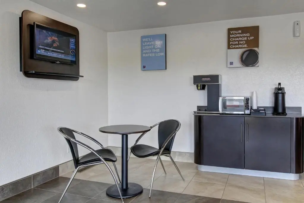 Motel 6-North Ridgeville, OH - Cleveland Intl Airport - N Ridgeville
