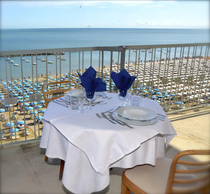 Diplomat Marine SeaFront Hotel Full Board - Pasti Inclusi